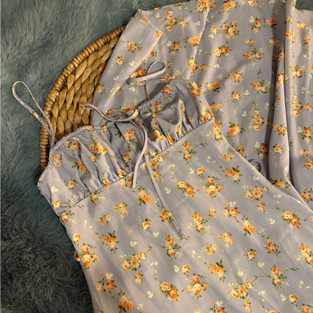 WeWoreWhat Blue Floral Midi Dress